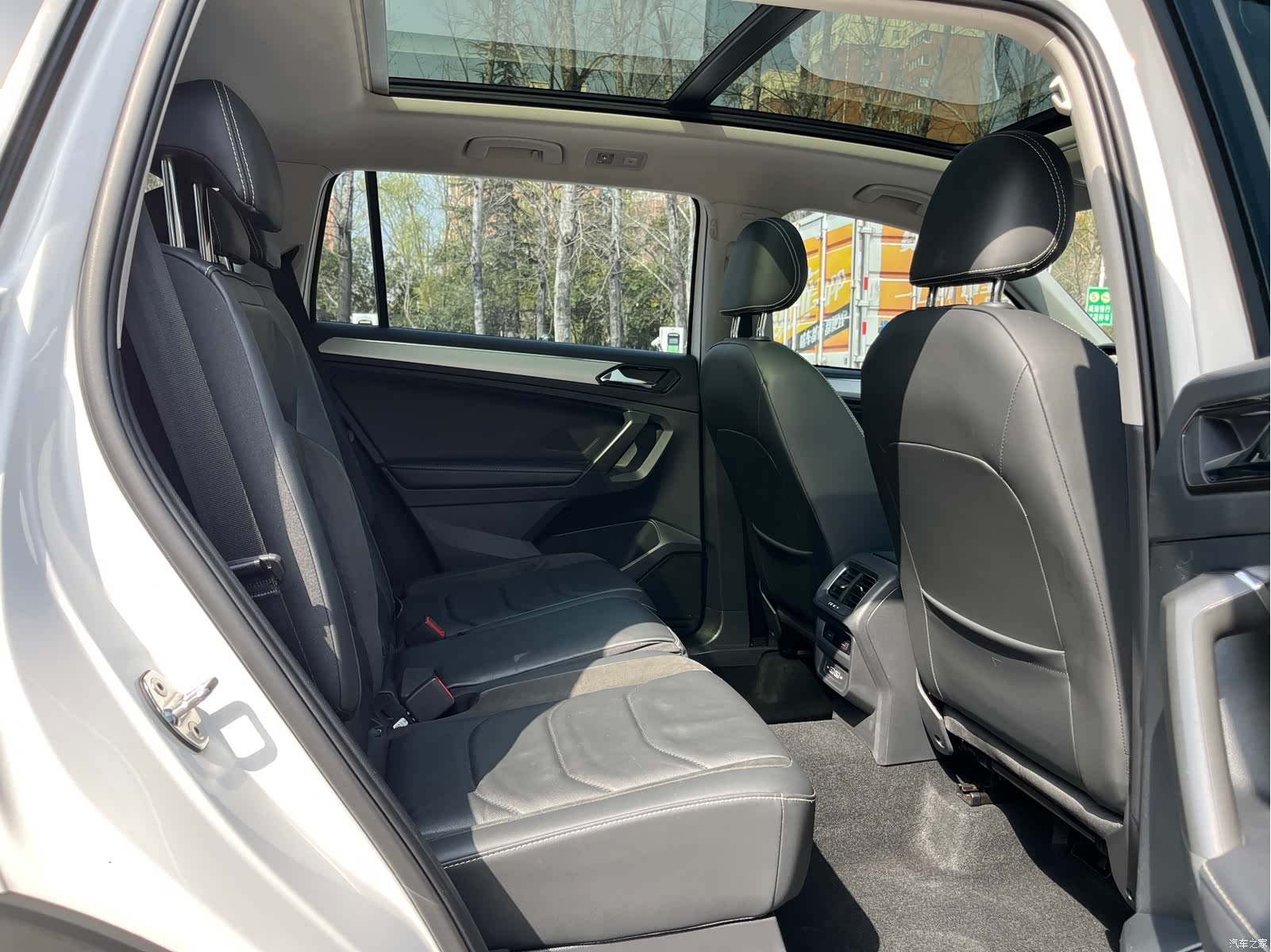 Volkswagen Tiguan L, 2018 15