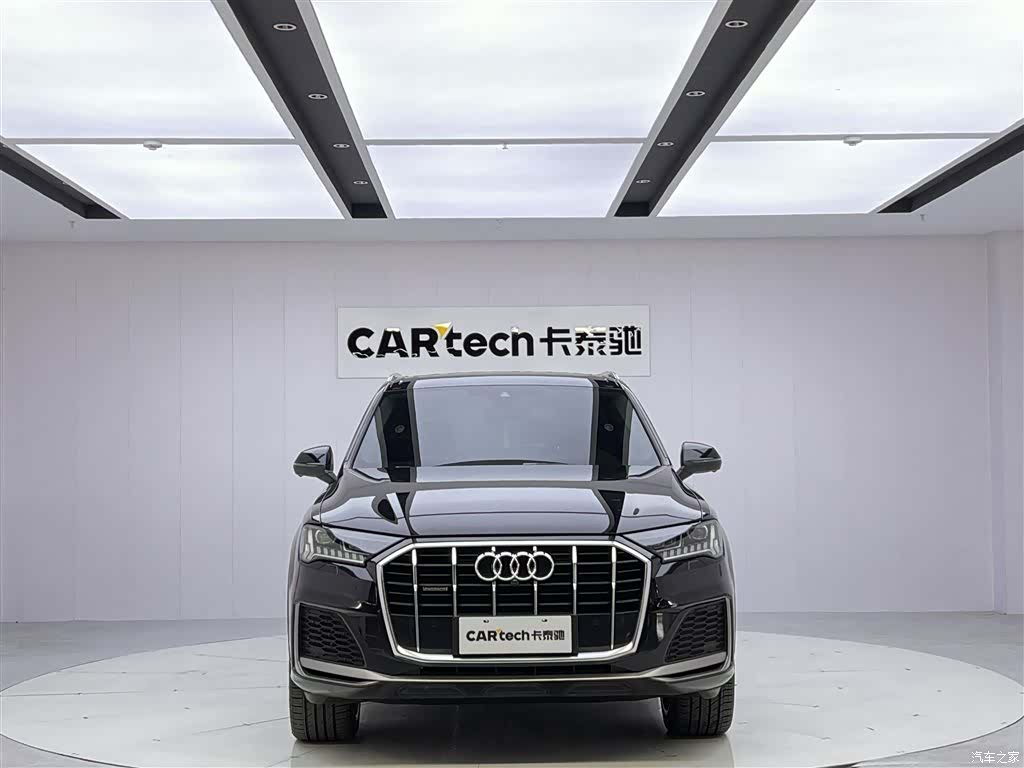 Audi Q7, 2021 3