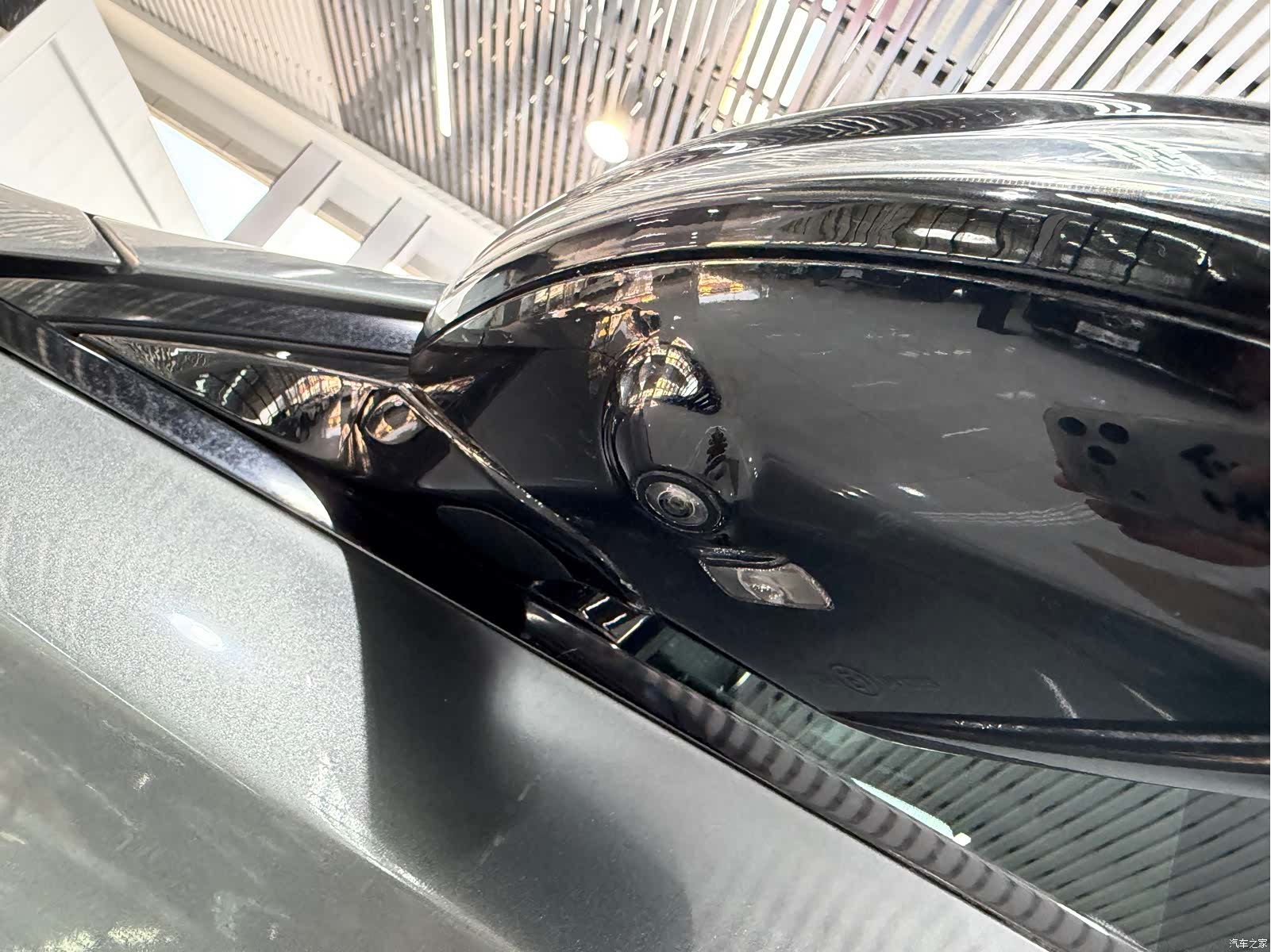 Mercedes-Benz E-Class, 2019 12