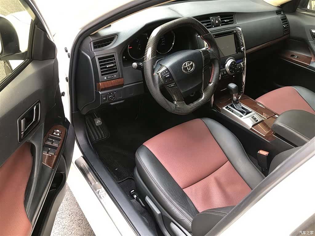 Toyota 2.5S, 2015 7