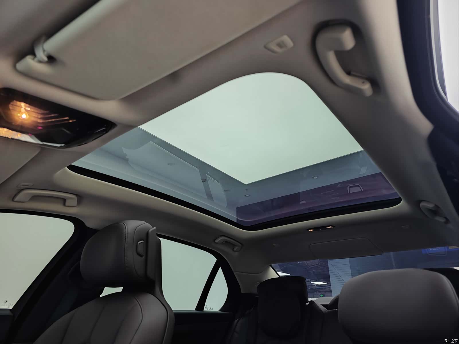 BMW i7, 2023 14