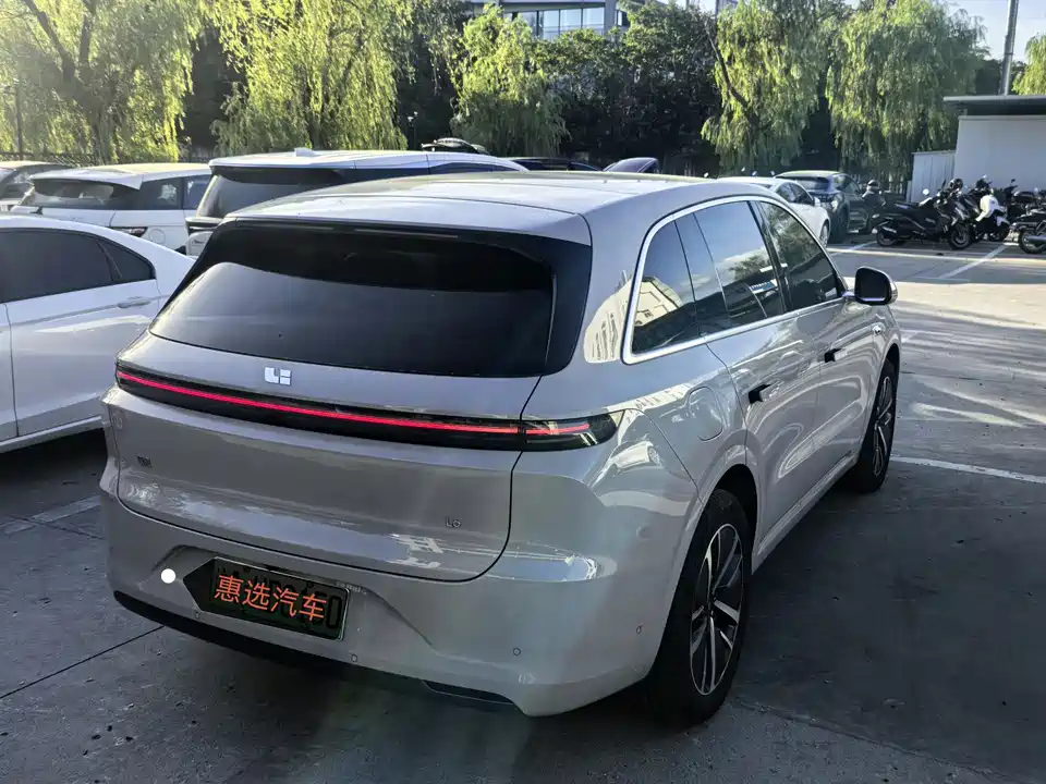 Li Auto Ideal L6