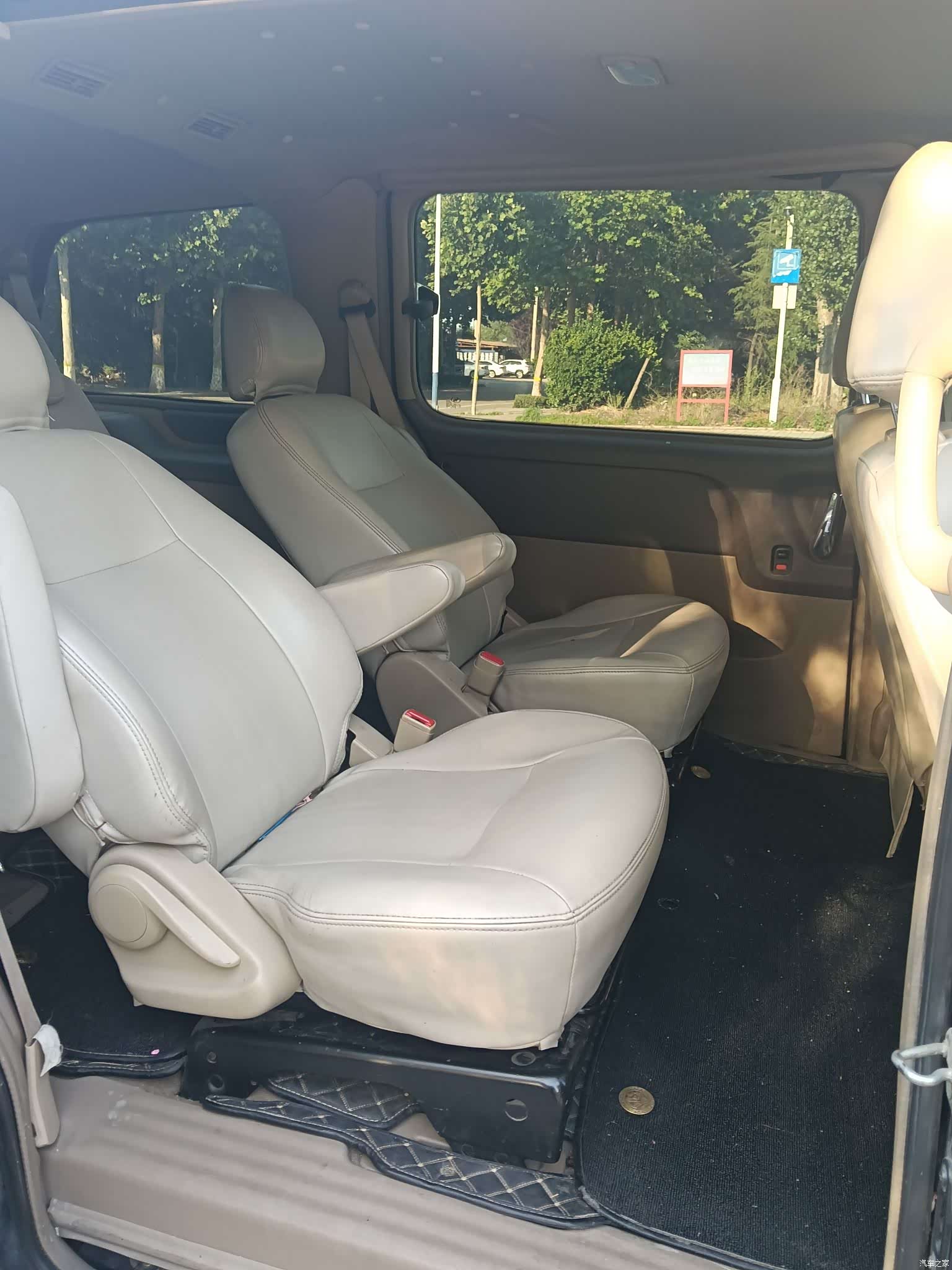 Buick GL8, 2015 10