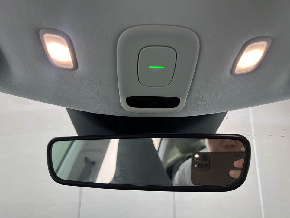 NIO ET5