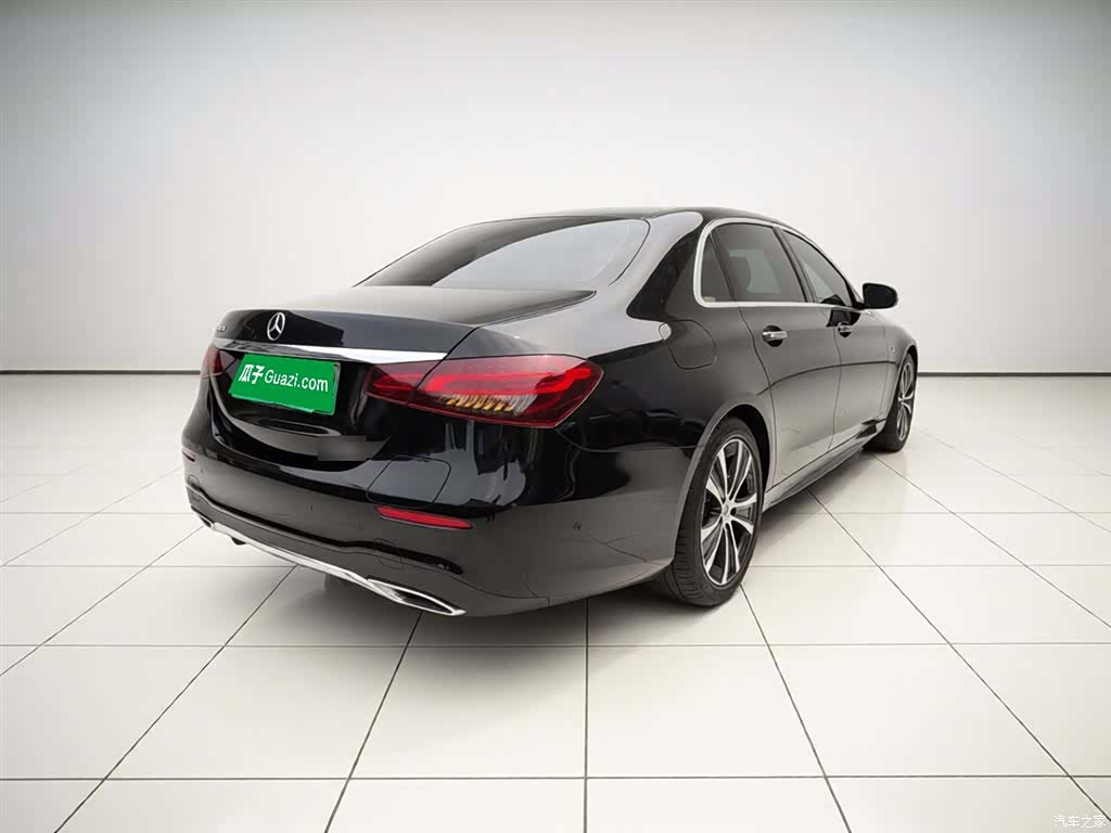Mercedes-Benz E-Class, 2022 6