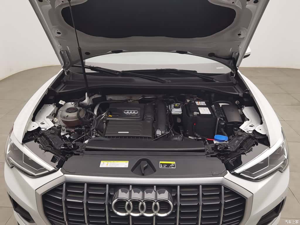 Audi Q3, 2020 6