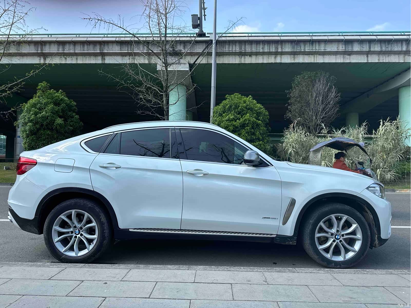 BMW X6, 2018 6