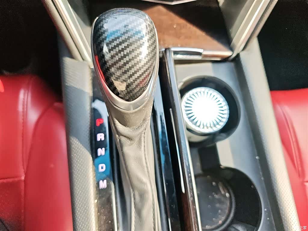 Cadillac XTS, 2019 7