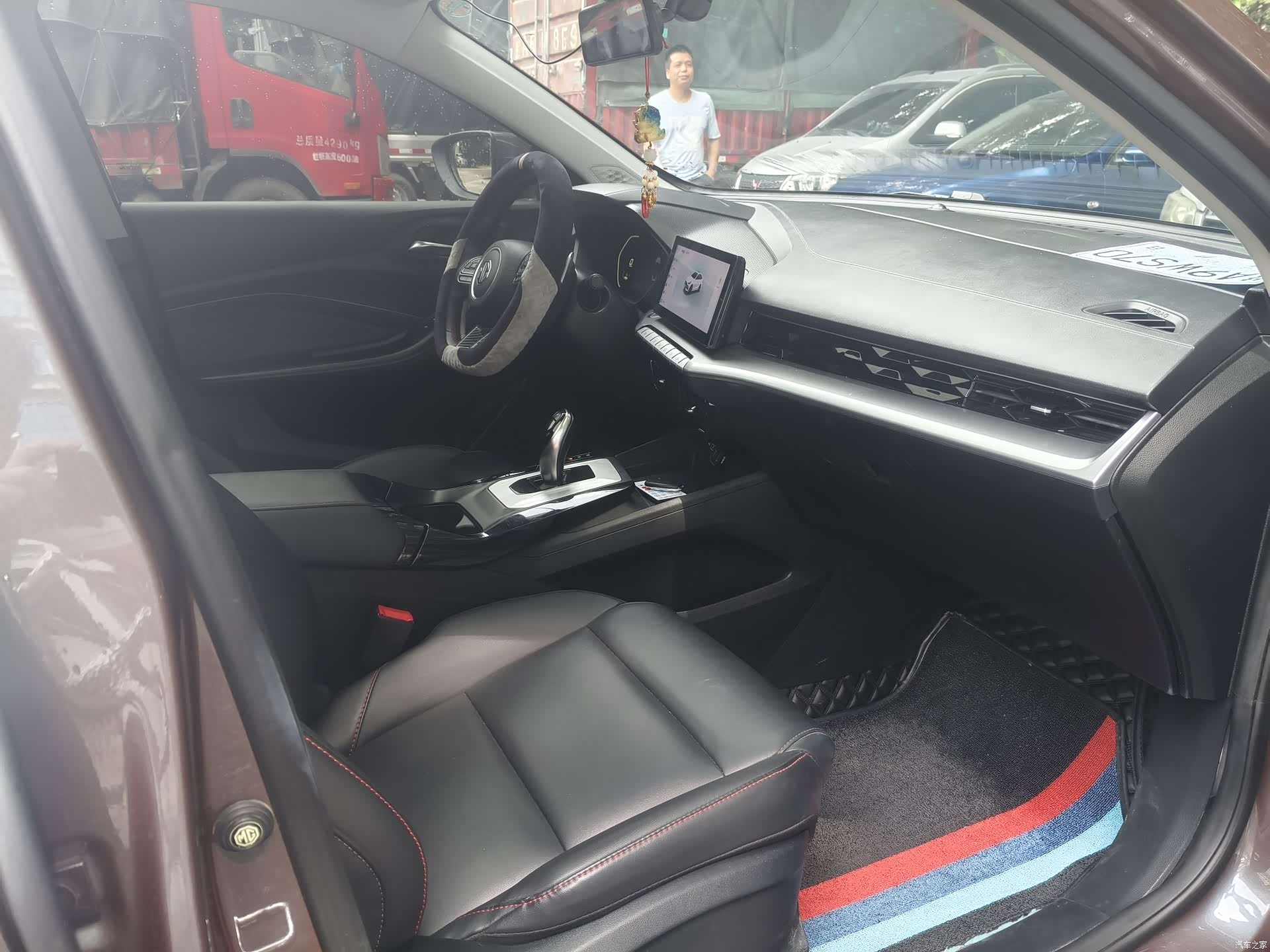 MG MG5, 2022 15