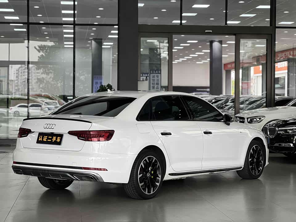 Audi A4L