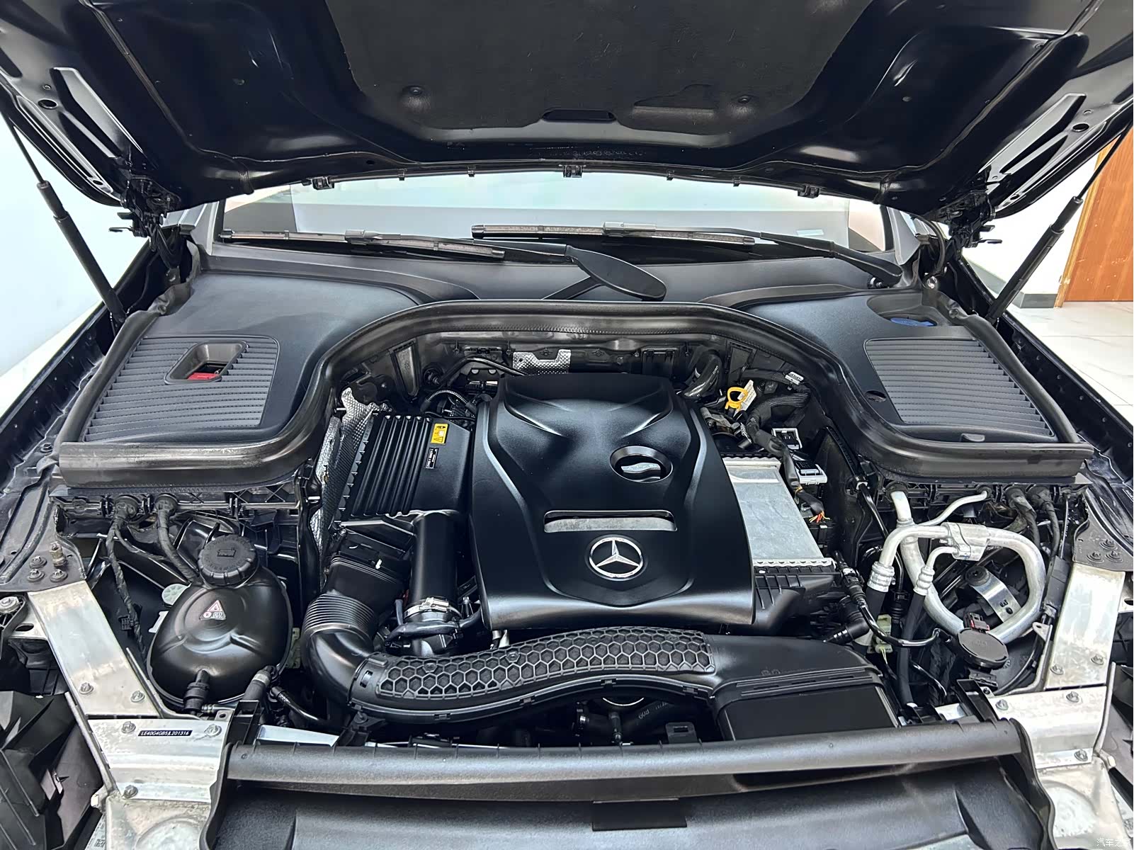 Mercedes-Benz GLC, 2018 28