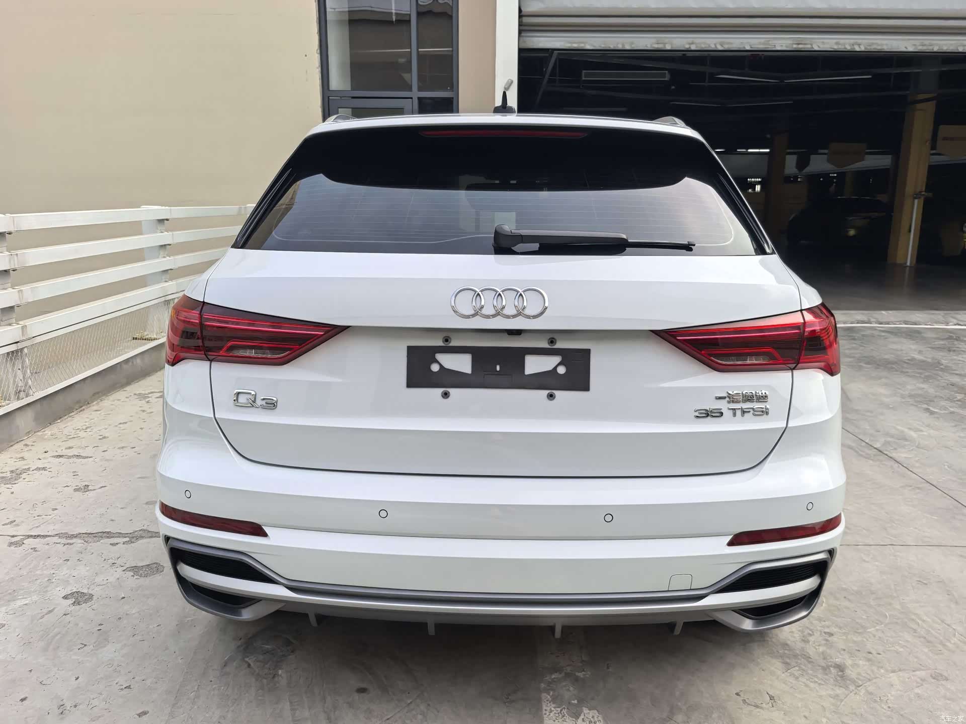 Audi Q3, 2022 8