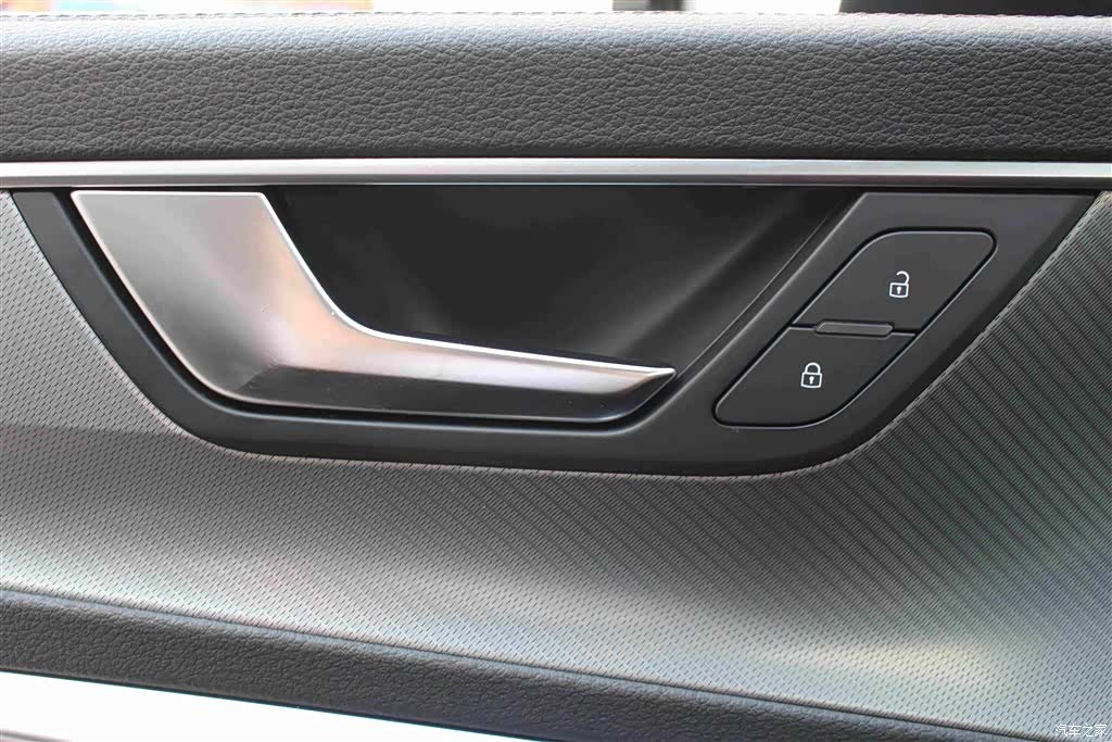 Audi A6L, 2019 9