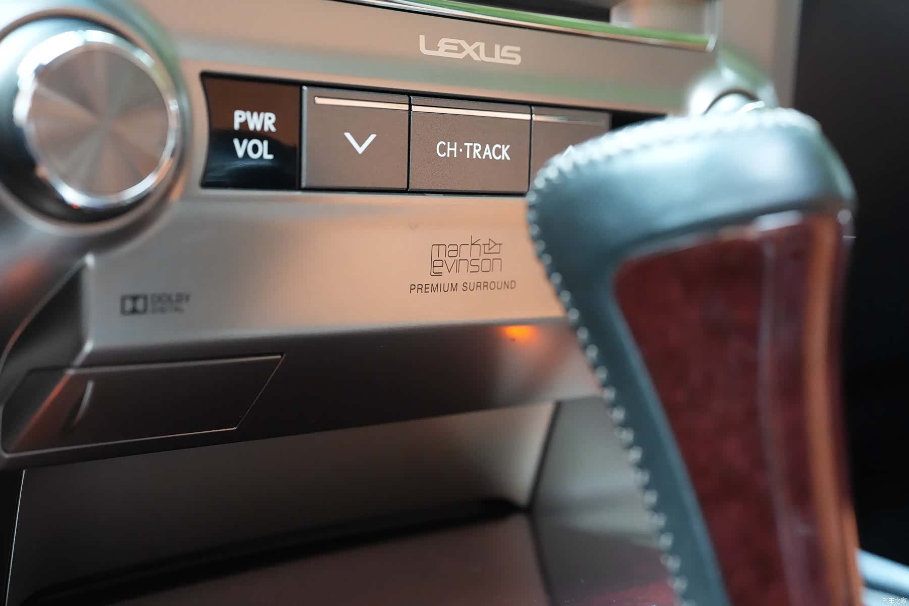 Lexus GX, 2014 29