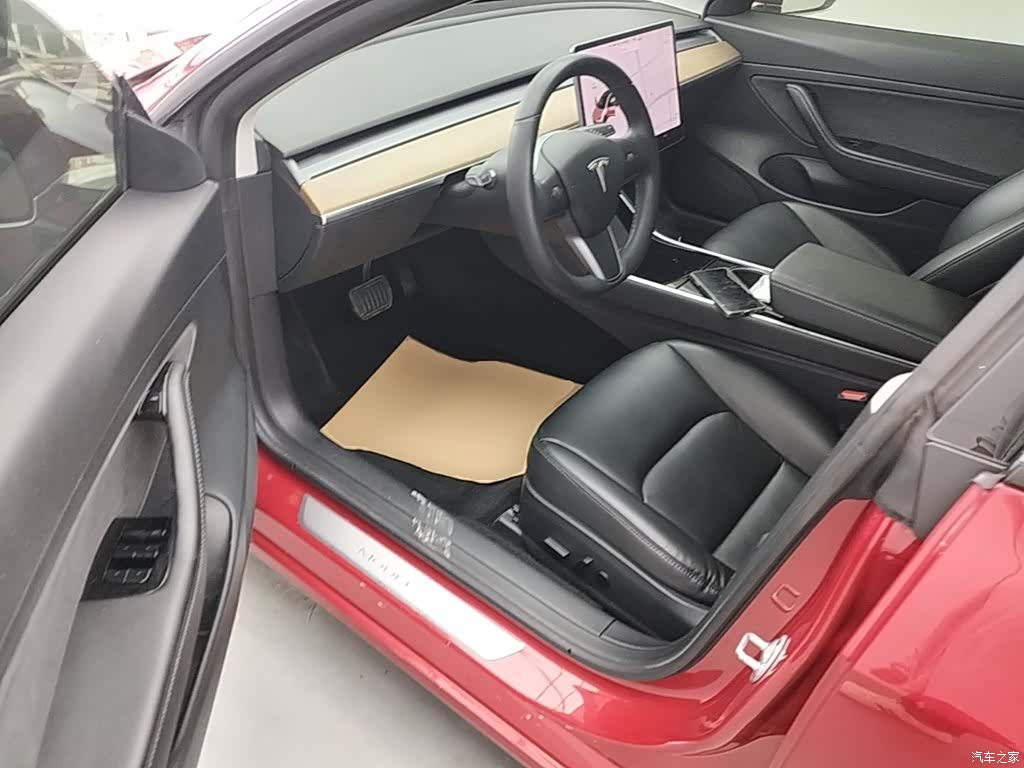 Tesla Model 3, 2020 16