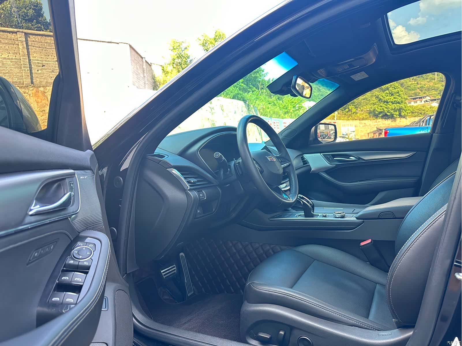 Cadillac CT5, 2023 4