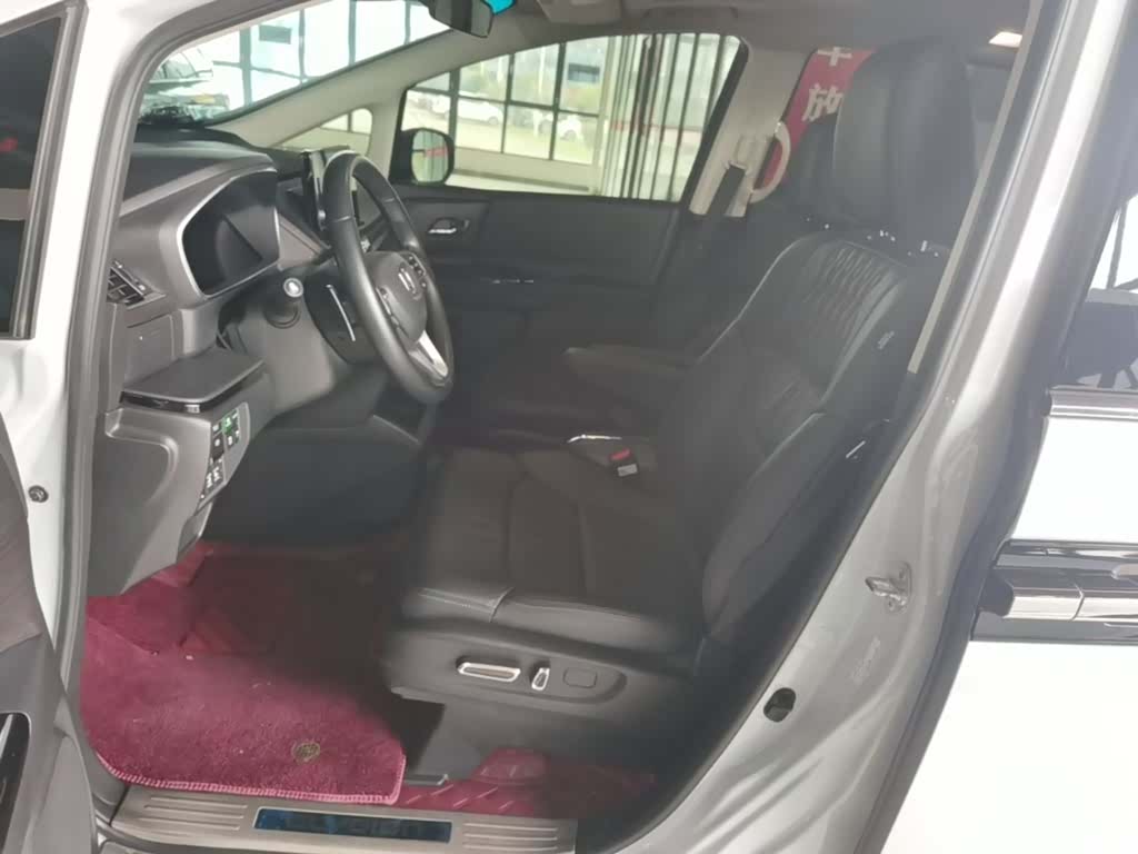 Honda Elysion, 2024 15