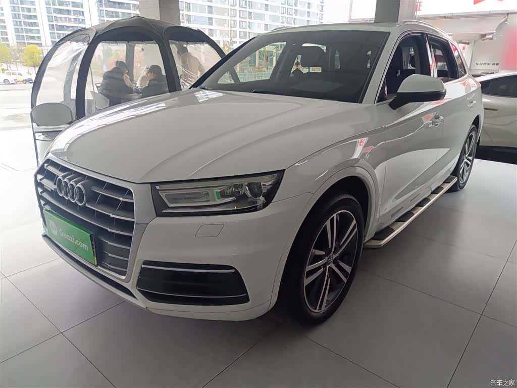 Audi Q5L, 2021 1