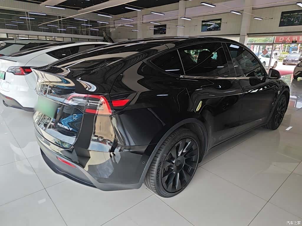 Tesla Model Y, 2021 7