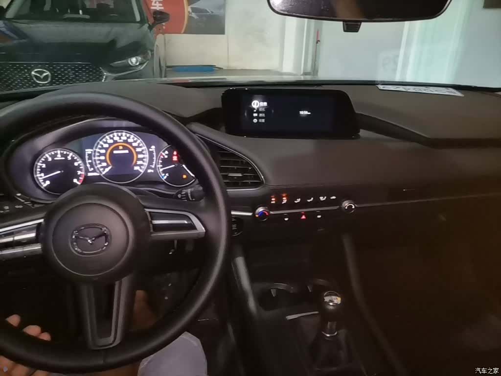 Mazda Mazda3, 2024 10