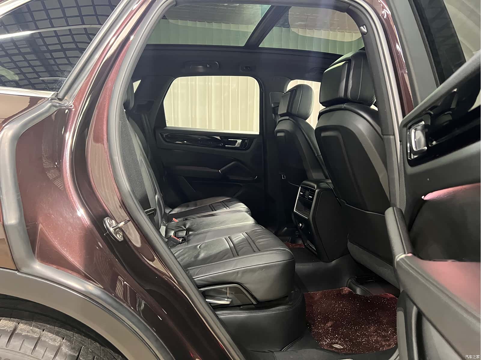 Porsche Cayenne, 2018 12