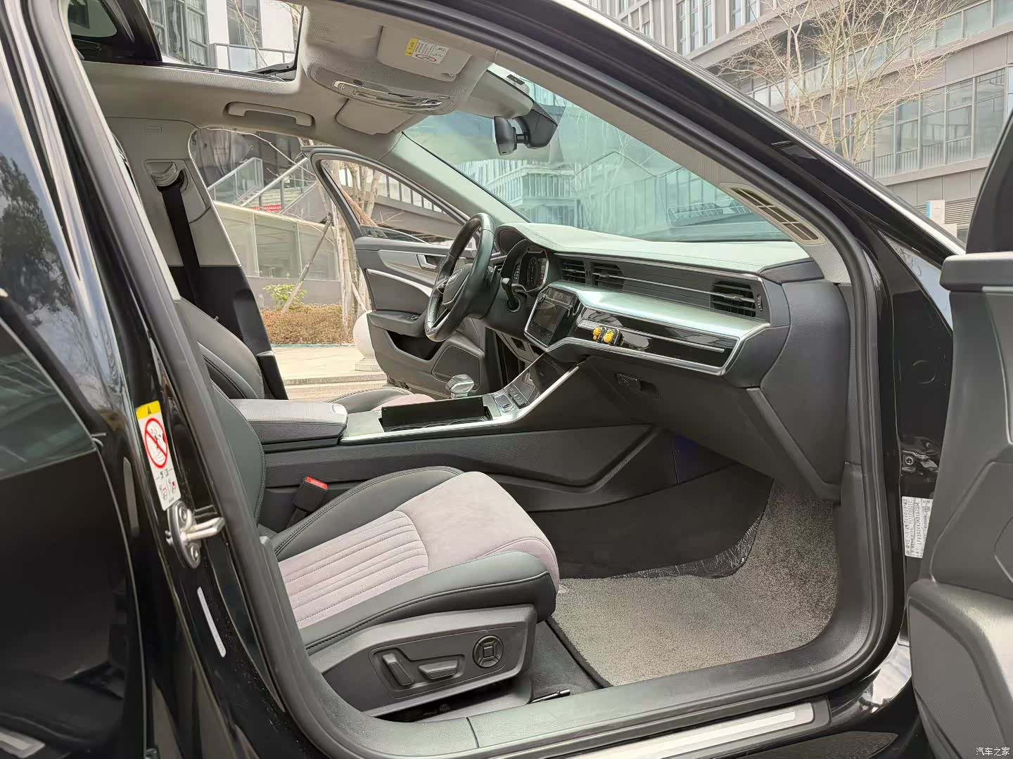 Audi A6L, 2019 6