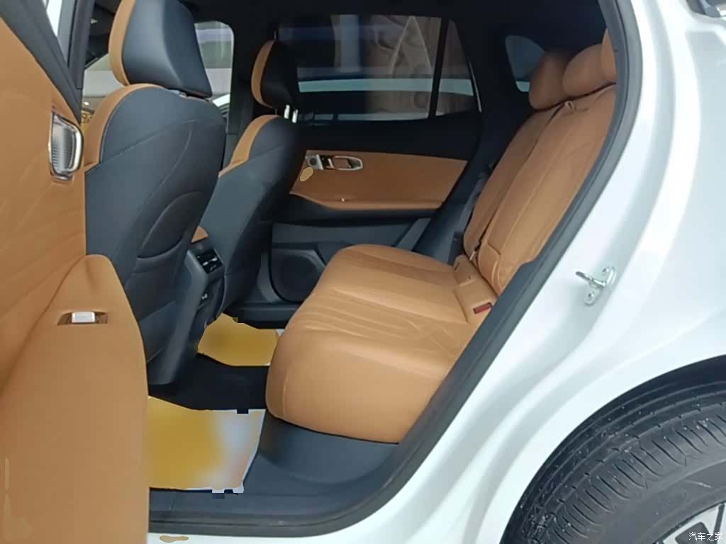 Geely 7, 2025 13