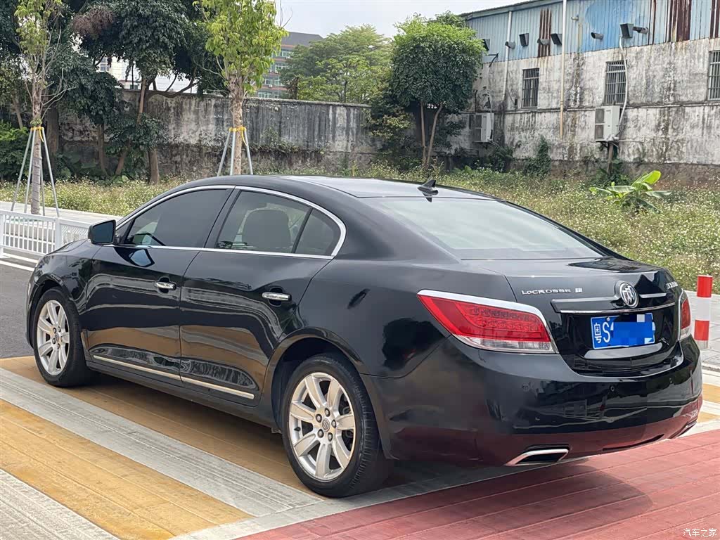 Buick LaCrosse, 2013 4