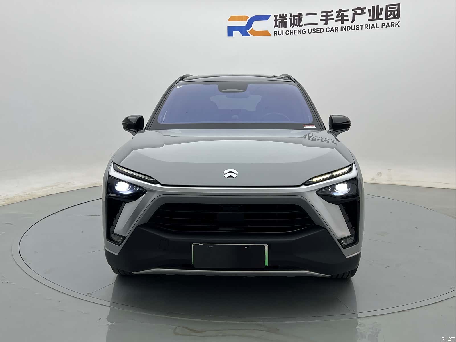 NIO ES8, 2021 3
