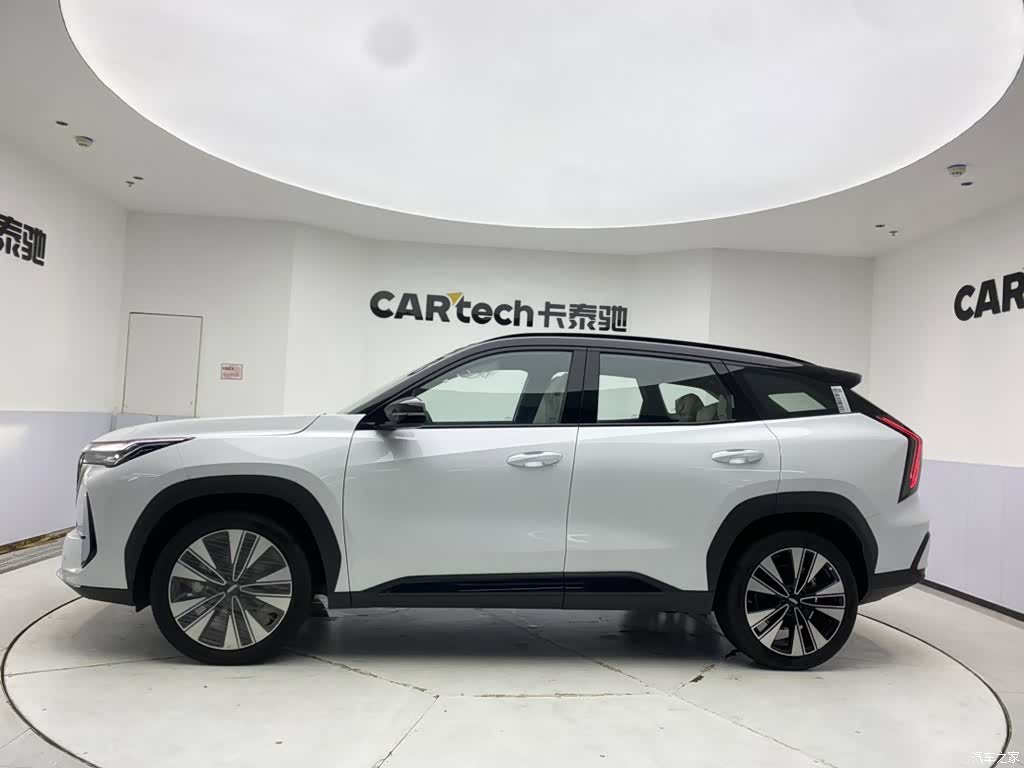 Geely Boyue, 2025 8
