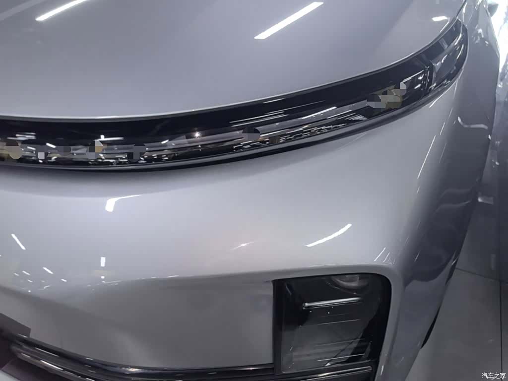 Li Auto L8, 2023 24