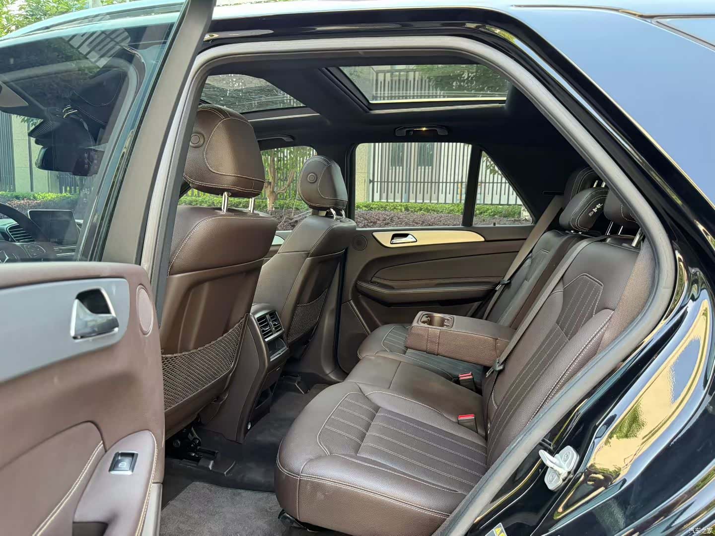 Mercedes-Benz GLE, 2018 6