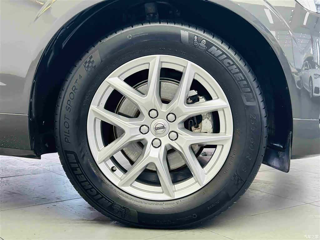 Volvo XC60, 2019 10