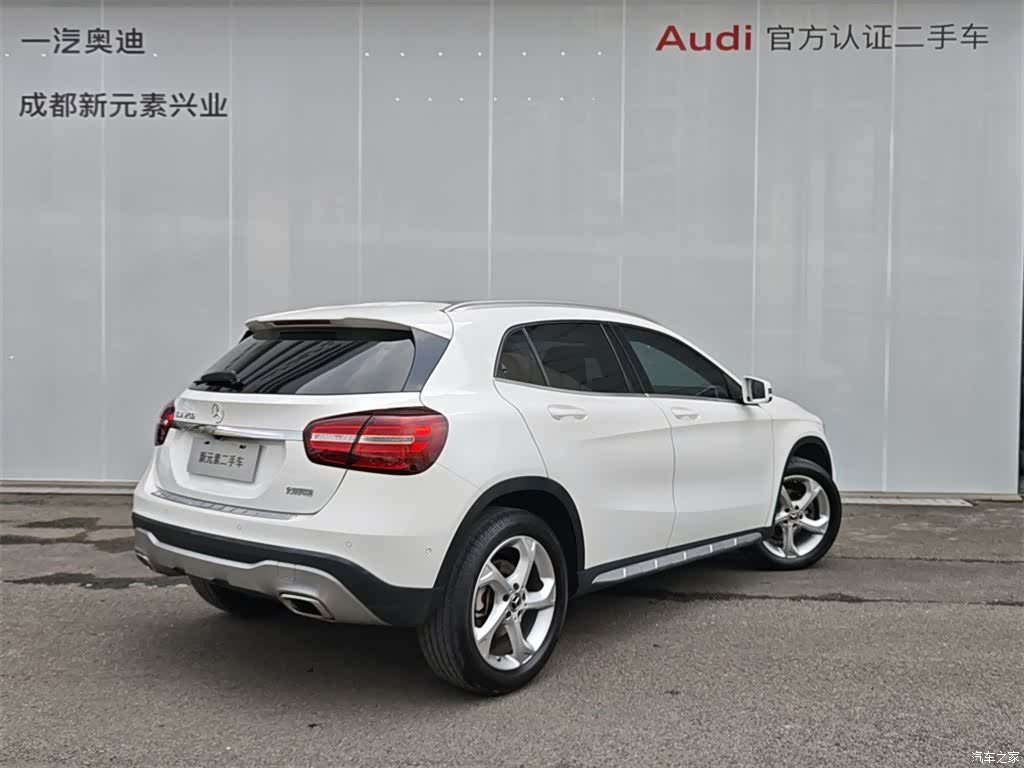 Mercedes-Benz GLA, 2019 4