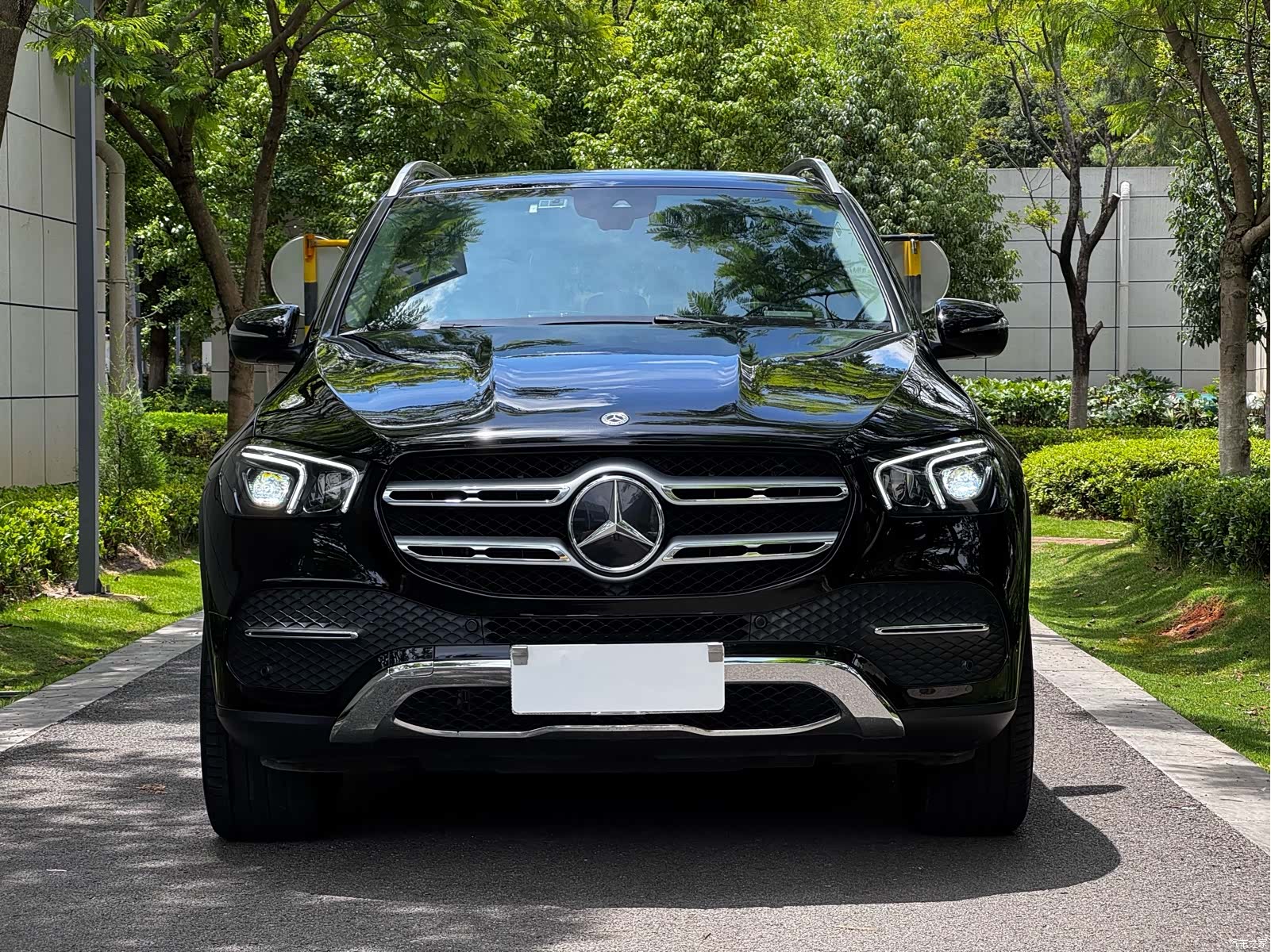 Mercedes-Benz GLE, 2022 3