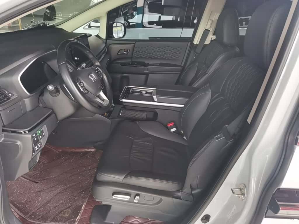 Honda Elysion, 2024 15