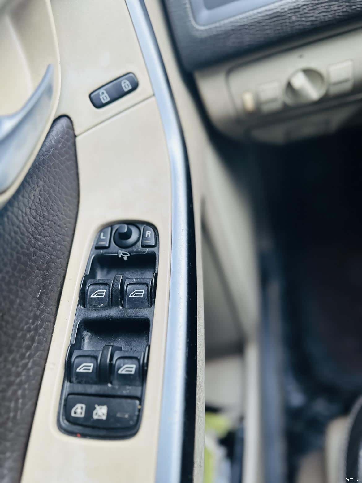 Volvo XC60, 2010 16