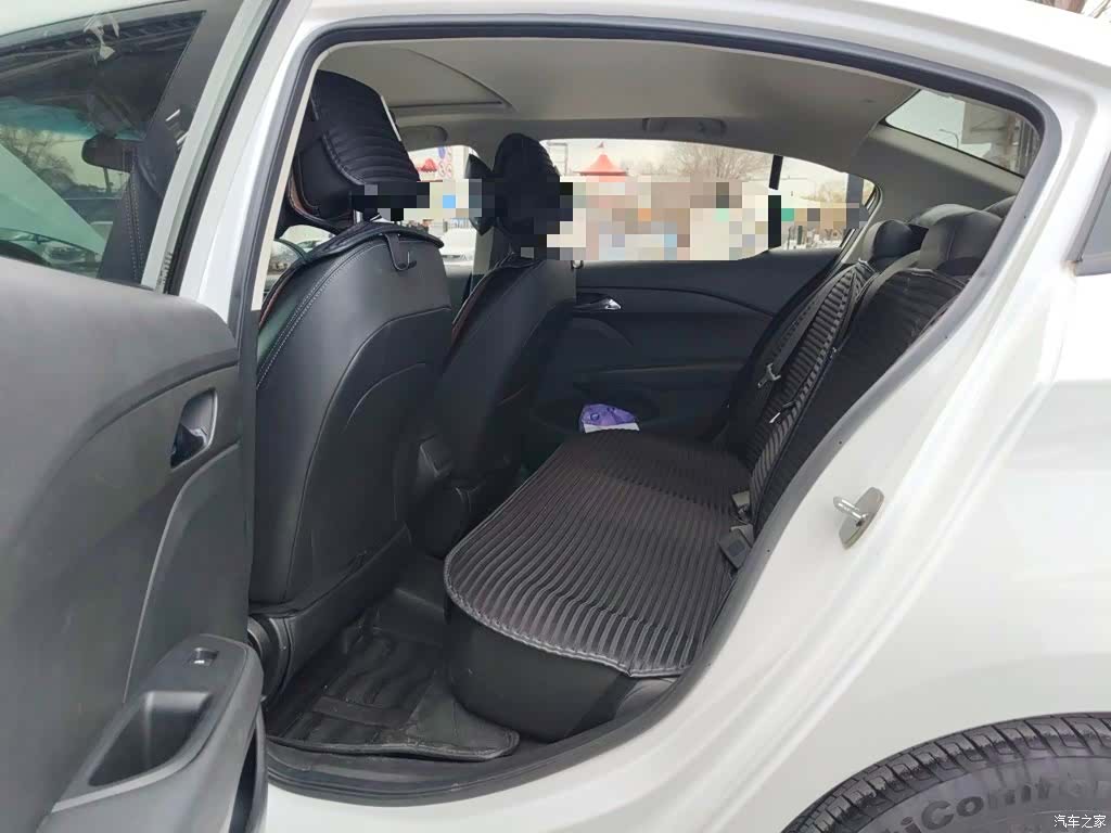Chevrolet 320, 2019 15