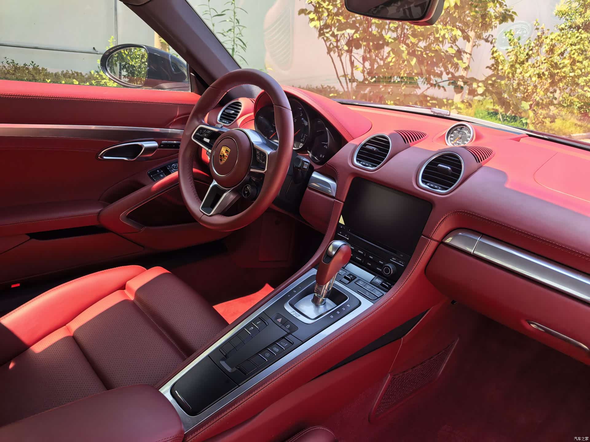 Porsche Cayman, 2021 9