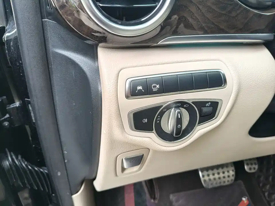 Mercedes-Benz V-class Mercedes-Benz V-class