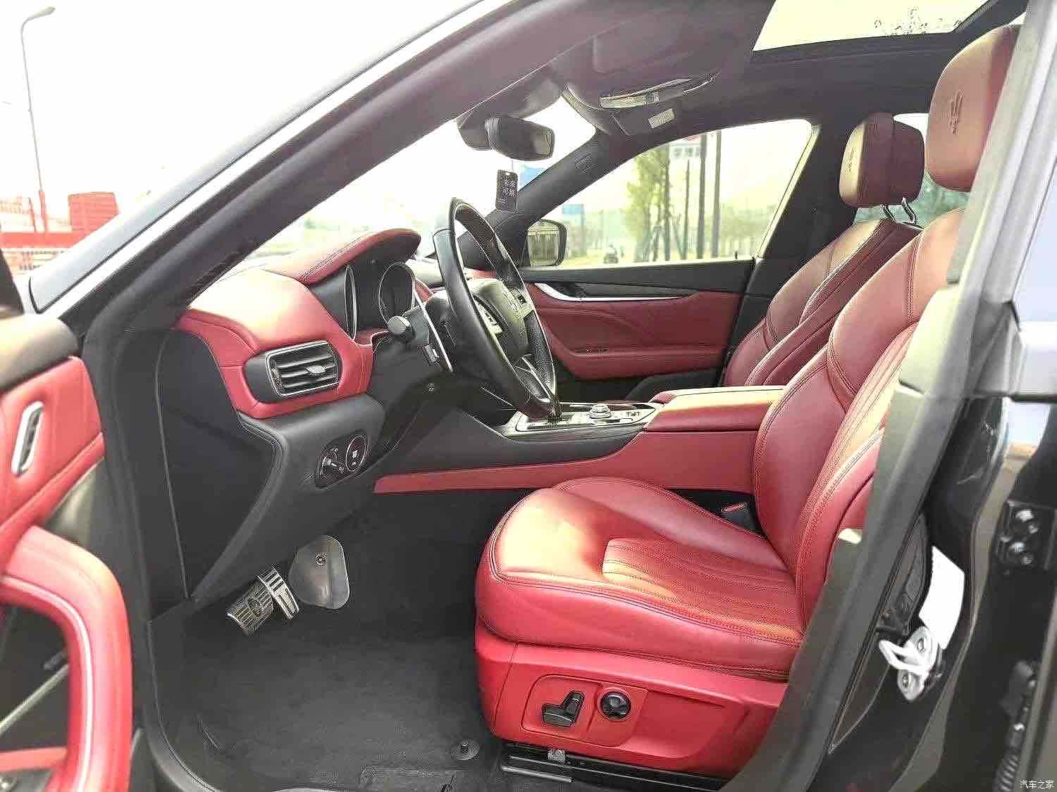 Maserati Levante, 2020 все фото