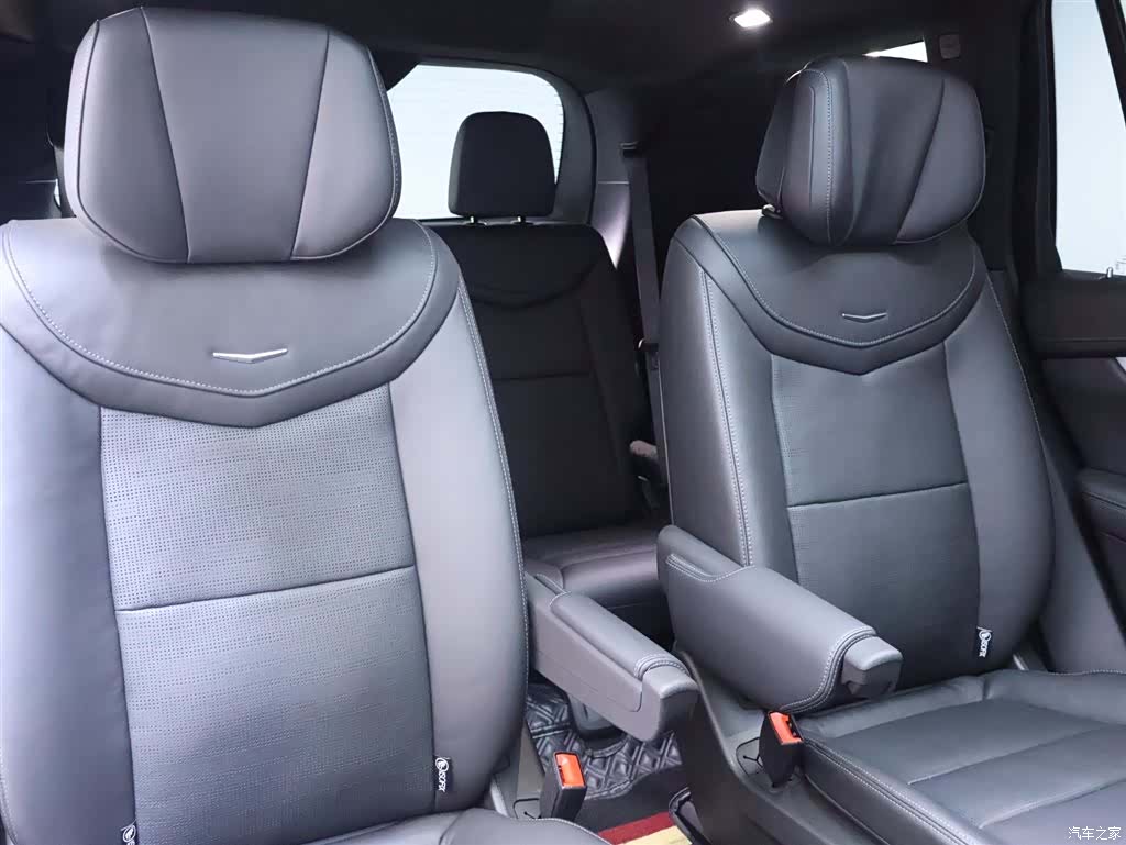 Cadillac XT6, 2025 23