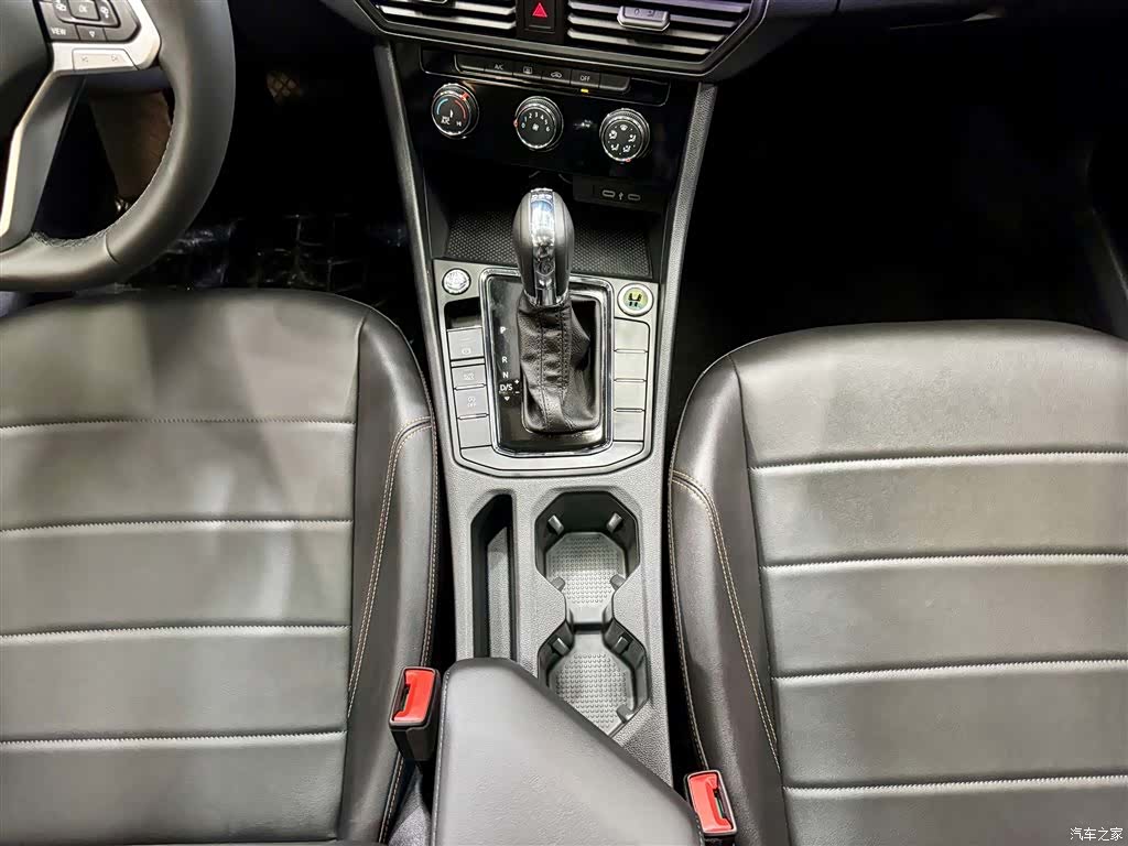 Volkswagen Bora, 2025 20