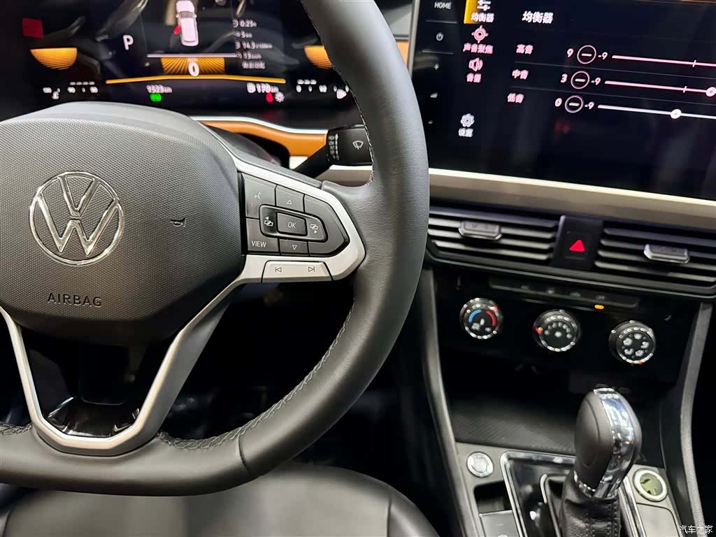 Volkswagen Bora, 2025 23