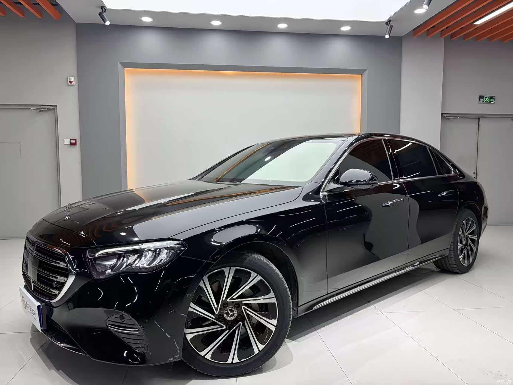 Mercedes-Benz E-Class, 2024 1