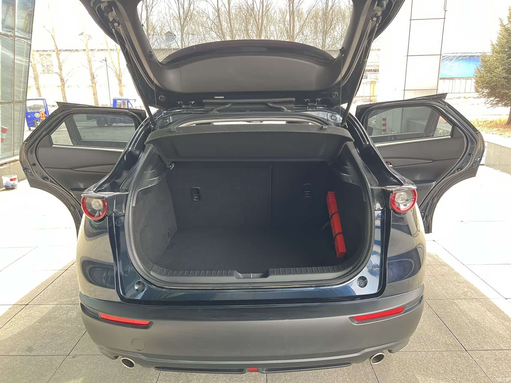 Mazda CX-30, 2022 6