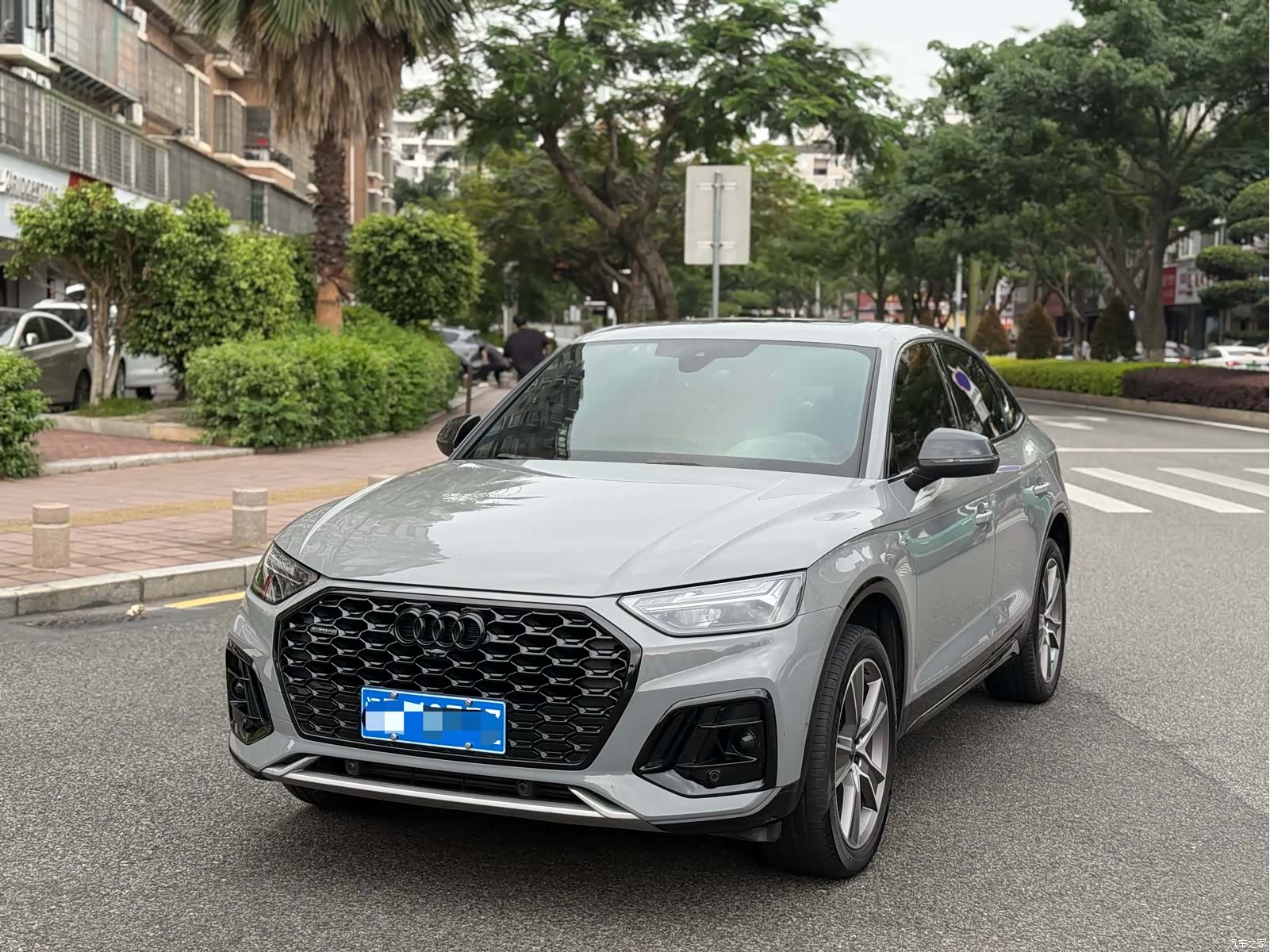 Audi Q5L, 2023 1