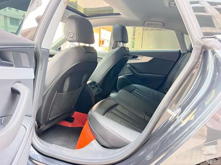 Audi A5, 2019 6