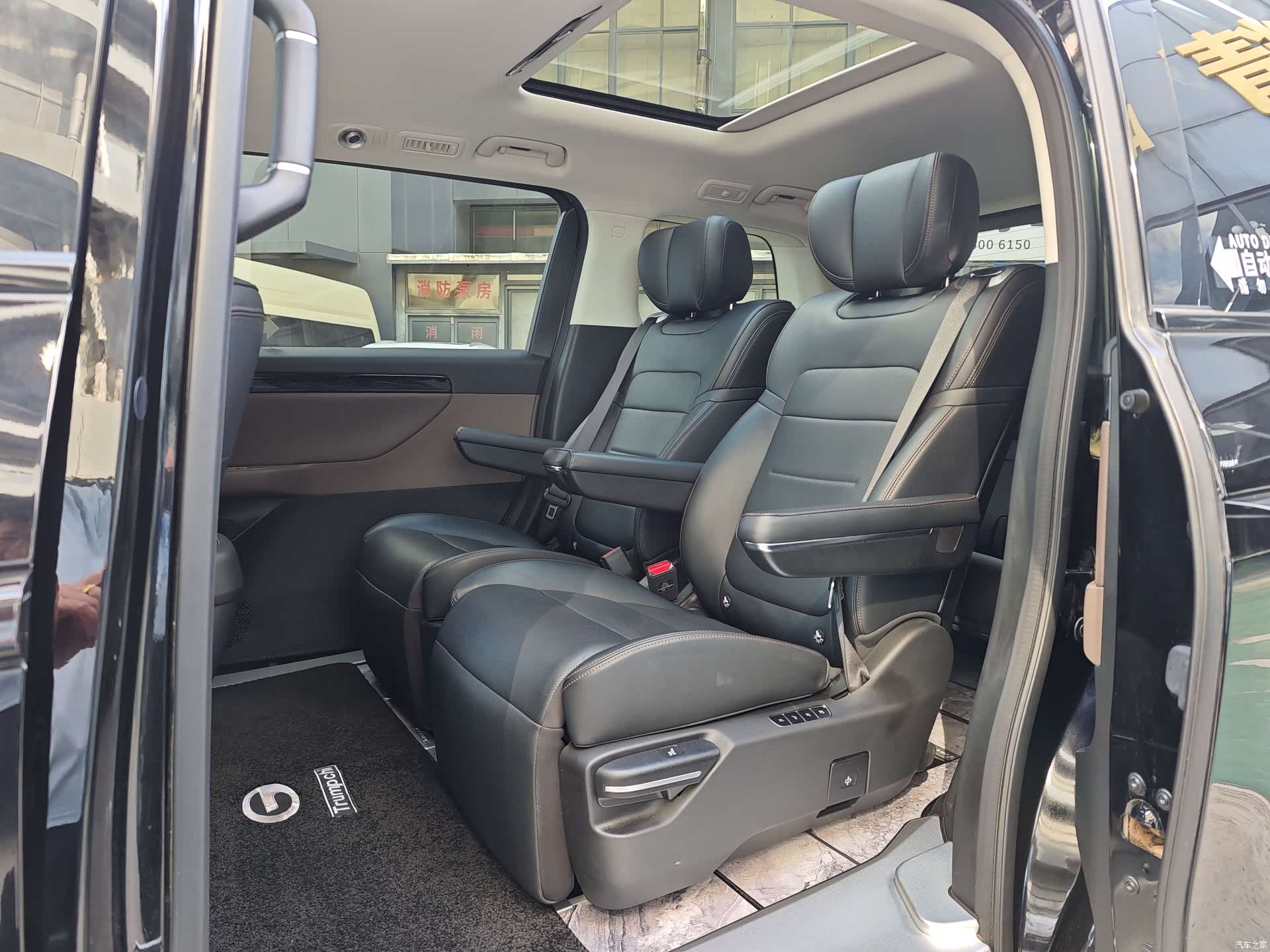 Trumpchi E8, 2024 14