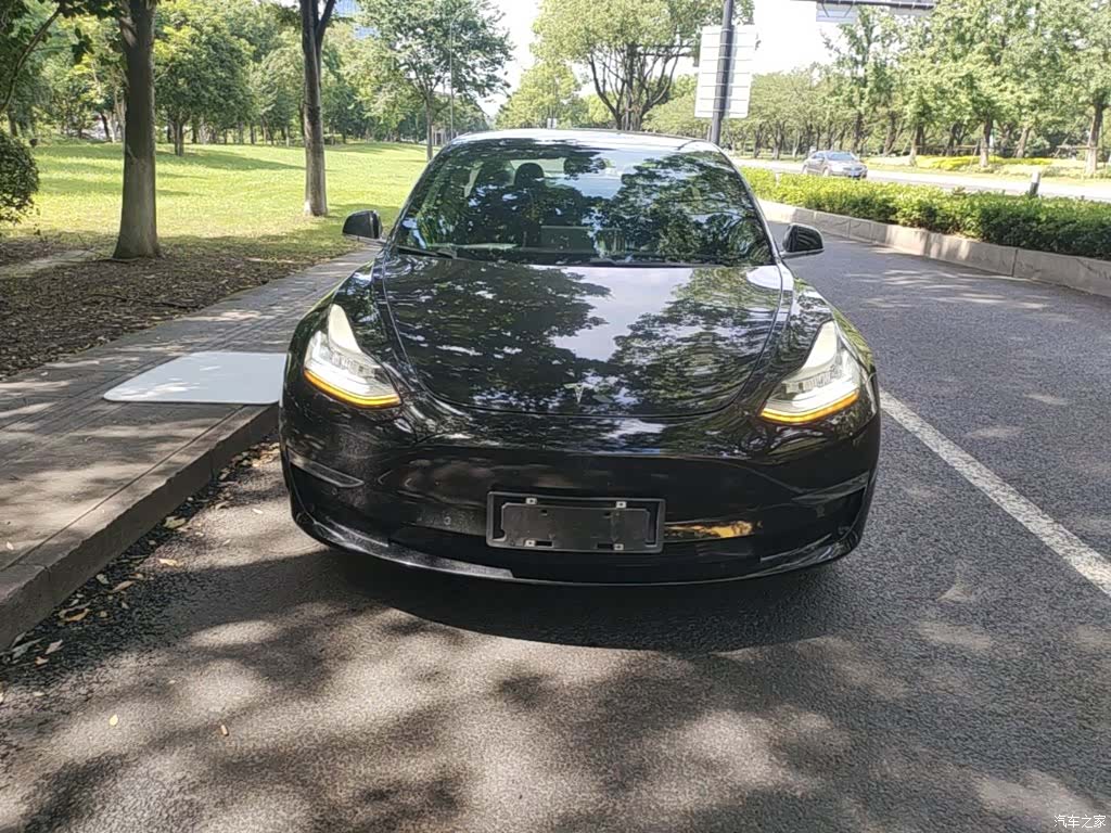 Tesla Model 3, 2019 3